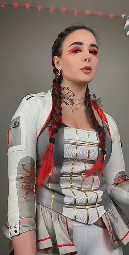 Loba-Apex Season 5 Cosplayer:@honeybcosplay Costume by:https://tinyurl.com/4nhnxspf #apex #loba #apexcosplay #lobacosplay #costumes #cosplay #cosplayer #cosplaygirl #cosplaysky | Cosskyoffcial