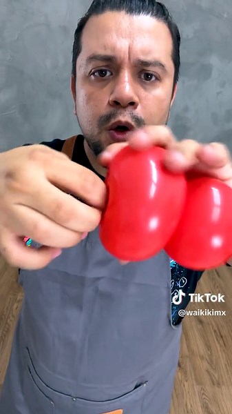 Tutorial: Elmo Balloon Decorations | Fun DIY with Balloons