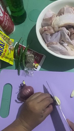 SIMPLE WAY TO COOK ADOBONG MANOK😋😍 #fyp #thankful #cooking #adobongmanok #kaontabai #cookingvideo