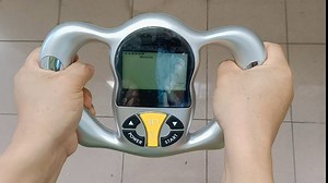 Handheld Body Fat Tester, Body Composition Analyzer, Body Fat Measuring Instrument Bmi Meter Fat Analyzer Body Fat Monitor, The Measurement Speed is Fast and The Method is Simple