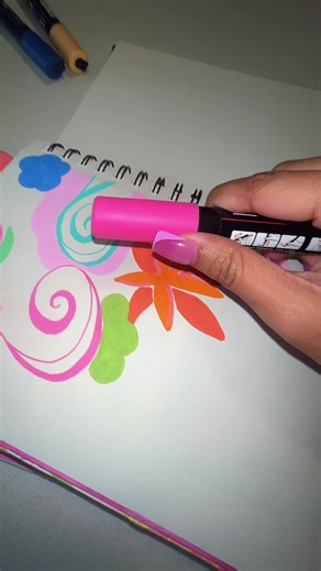 Exploring Intuitive Doodling in Art