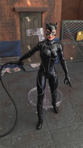 DC Multiverse Mcfarlane Batman Returns Catwoman (Deluxe Theatrical Edition) Posing #mcfarlanetoys