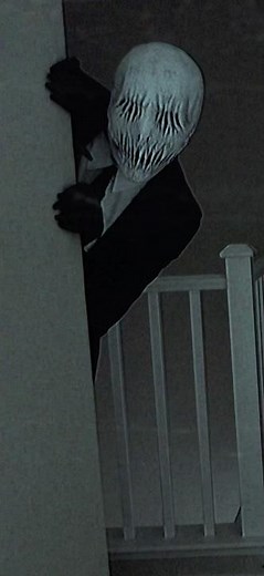 Slenderman is back ! 🔥😱🌲