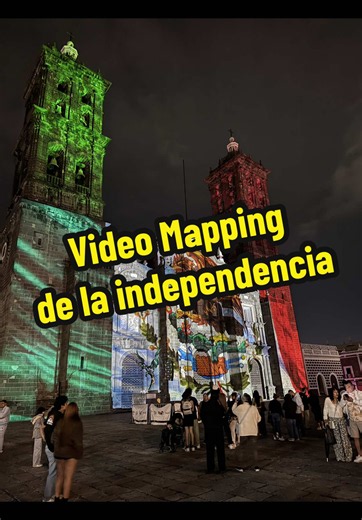 Con motivo del festejo de fiestas patrias en puebla, ven a disfrutar del ya tradicional video maping en la catedral. Estará por pocos dias Domingo 13 de septiembre,lunes 14 de septiembre y miércoles 16 deseptiembre, en horario de 7:30 pm a 10:30 pm con proyecciones cada 30 minutos #puebla #zocalodepuebla #fiestaspatrias #septiembre #mespatrio