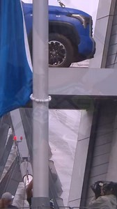 Thank you to Ring of Honor member and Seahawks Top 50 player Curt Warner for raising the 12 Flag prior to kickoff today. | Seattle Seahawks