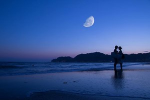 How to Plan a Fun, Successful Beach Date