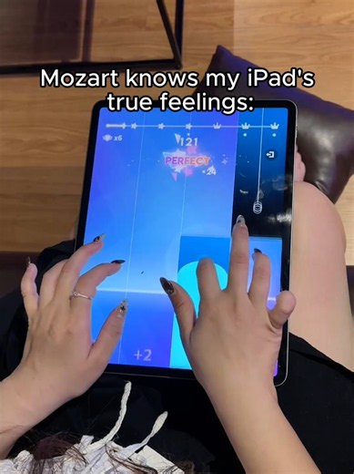 Mozart knows best #MagicTiles3 #mozart #rhythmgame #musicgame #gaming