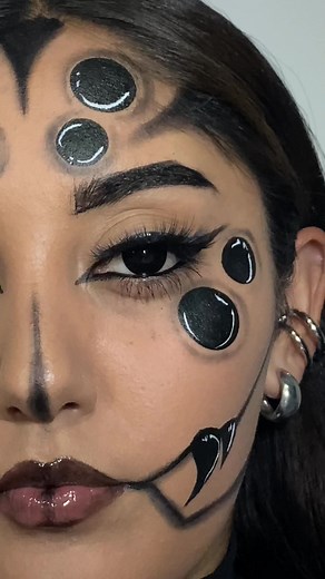 Halloween Spider Makeup Tutorial | Creative Halloween Look
