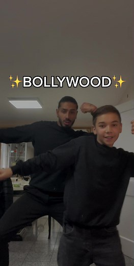 Touch me soniya 🫶🏽 #nurfürdich#srk#bollywood#tutorial#desis#indien#dancechallenge#choreography#power#energy#vibes#brother#toxic#dancewithcurry#realtalk#fakten#statement#vibes#brother#südländer#srkfan#funny#humor#fypシ#foryou