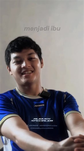 Adi Satryo on Instagram: "The begining of #30 in my life🤍 @ayresglove"