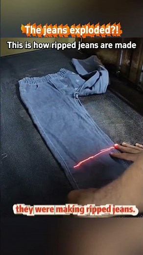 【The jeans exploded?! This is how ripped jeans are made】