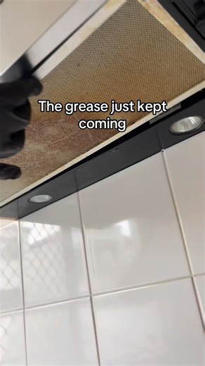 Our Pro Degreaser cuts through this build up without leaving you gasping for air. This food safe cleaner is a must for any home or commercial kitchen. #cleanlikeapro #cleaningproducts #kitchencleaning #rangehood #cleaningtransformation | Clean Like a Pro