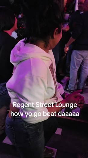 New Regent Street Lounge (@mahendrafirefest)’s video of Lounge