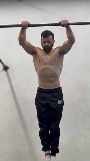 ##calisthenics #fitness #workout #streetworkout #motivation #gym #handstand #calisthenicsworkout #training #gymnastics #fitnessmotivation #calistenia #fit #bodyweight #bodybuilding #yoga #bodyweighttraining #crossfit #calisthenicsmovement #strength #frontlever #barbrothers #planche #pullups #sport #workoutmotivation #barstarzz #bodyweightworkout #muscleup #fitfam | Daniele "pachinko" Inverardi
