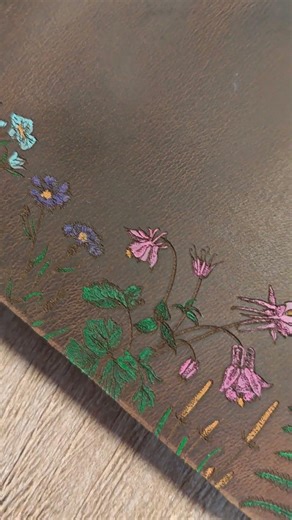Handmade Floral Leather Journal | Personalized A5 Binder #leathercraft #handmadeleather