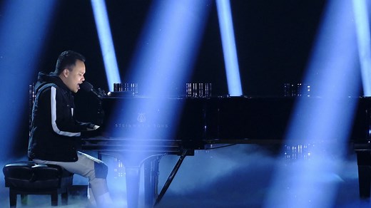 Kodi Lee's captivating Finale performace is a MUST-WATCH! 😍 See the FULL recap here: http://bit.do/AGTresults | Talent Recap