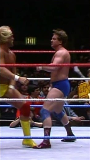 Hulk Hogan vs Rowdy Roddy Piper 1985