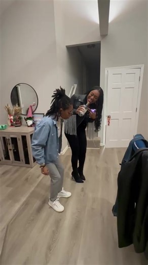 It’s always a concert when little big sis comes to visit 🤣🤣 #MrBig #JBFly #Siblings #Barbie #Concert