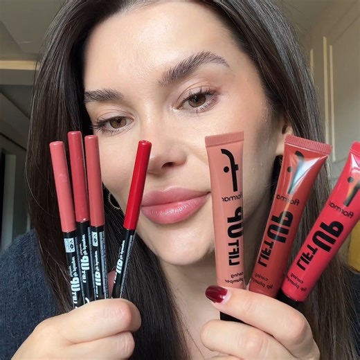 Flormar Tunisie on Instagram: "Flormar Lift Up Lips ✨ Le duo parfait pour des lèvres repulpées et sublimées : brillance intense et effet volume avec le Lift Up Lip Gloss, précision mate et couleur longue tenue avec le Lift Up Lip Liner. 💋💄 Volume. Éclat. Intensité. #fypage✨ #flormar #liftup #lipliner #lipgloss"
