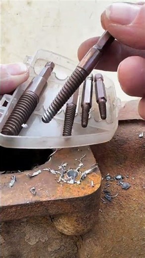 Broken screw extractor #Good tools to share #Stripped screw remover