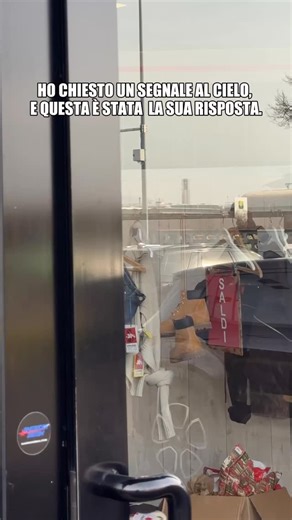 Sconti fino al -50% su una selezione di capi e accessori da American Dream! 💥 Un segno chiaro che i saldi sono arrivati, e sono imperdibili! Non perdere questa occasione per rinnovare il tuo guardaroba con capi iconici a un prezzo da sogno🛍️✨ Ma attenzione: le quantità sono limitate e i pezzi più richiesti volano via. 📍Via R. Scarpettini, 345, 59013 Montemurlo PO 💻 americandreamstore.it 📲 Whatsapp 389 4894344 #americandream #fw25 | Americandream