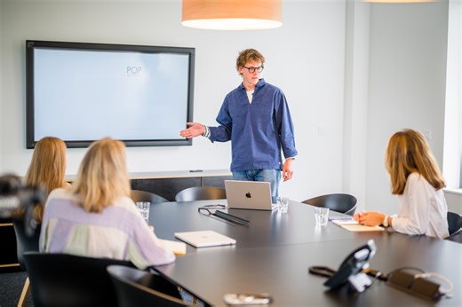 Different types of POS displays: what you need to know - POP Solutions