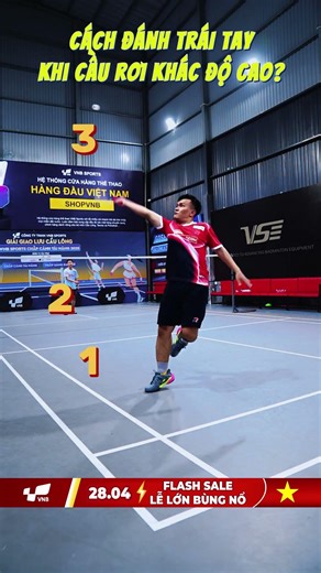 Cách đánh trái tay khi cầu rơi khác độ cao ??? #vnb #badminton #caulong #shortvideo #shorts