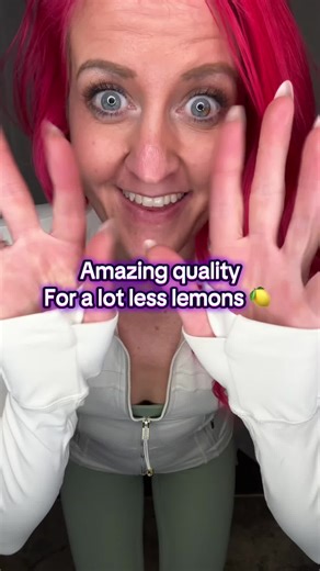 Women’s fitted zip up jacket #zipupjacket #womensjacket #fittedjacket #athleisure