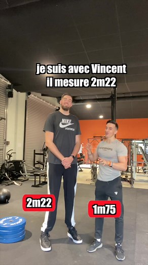 Le géant @vincentpourchot 💪 7’3 vs 5’7