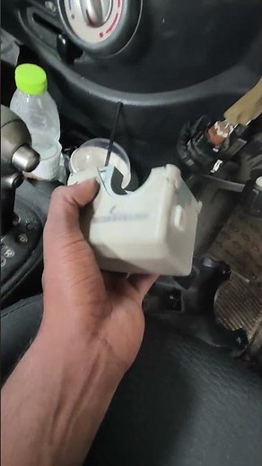 Nissan Micra lock controller problem fix emulator #tecnician #automobile #mechanic