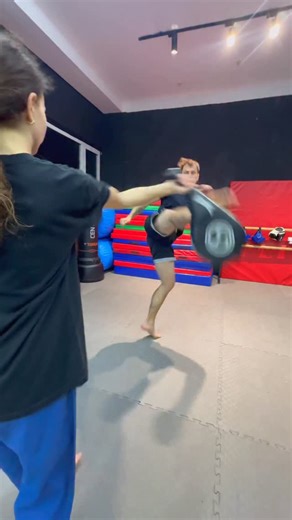 🥋𝐎𝐥𝐞𝐤𝐬𝐚𝐧𝐝𝐫 𝐄𝐦𝐞𝐥𝐲𝐚𝐧𝐞𝐧𝐤𝐨 on Instagram: "Taekwondo Kicks 💥 #taekwondo #kicks #kick #trick #tricks #martialarts #tkdartway #mma #skills #power #speed #strong #motivation"