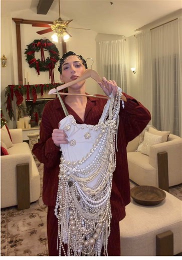 I need more hype for this outfit!!! One of my favs! #gdwm #fashion #dausmendoza @Wuthering Heights Movie #wutheringheightsmovie