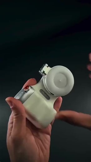 POV: You just upgraded your phone into a pro camera setup 🎬✨ The Deviceus SnapGrip Snapshot with Light is all you need for next-level selfies, vlogs & content. Hold it. Snap it. Light it up 💡📸 🎶 Use this sound & tag us for a chance to get featured! #DeviceusSnapGrip #TikTokMadeMeBuyIt #CreatorTools #phonephotography