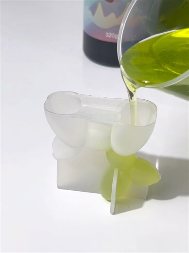 Fast curing epoxyresin. ~ 10 minutes demold ~ SANAAA new release ~Polyurethane Resin #polyurethane #epoxyresin #resinpour #resindecor #SANAAA