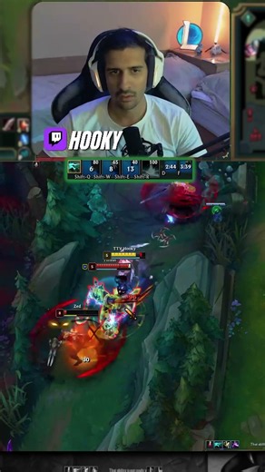 Pyke vs Thresh ⚔️ #leagueoflegends #shorts #pyke