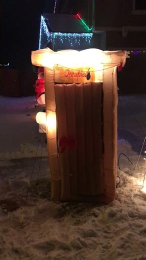 😂 Santa’s Outhouse!(wait for it)