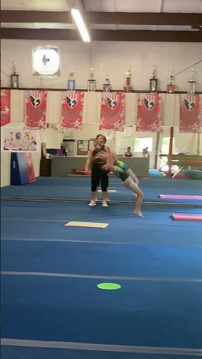 How to do a Round off Back Handspring #backhandspring #gymnast #cheer #tumbling