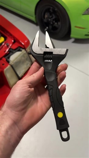 Heavy-Duty Adjustable Wrench for Mechanics and DIYers