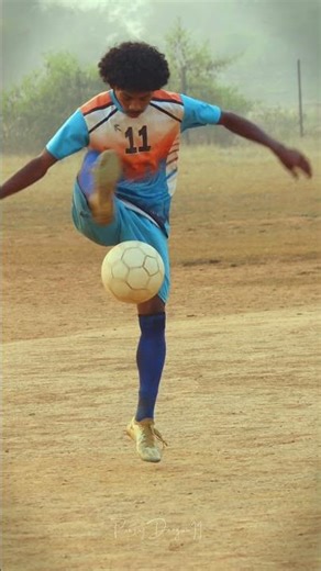 Football turning🥵💥⚽💫 footballskill tutorial for learn🤟🏼 this viral video#viral#yt#shorst#soccer#hgシ