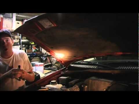 Replacing the hood gas struts - 2002 Ford Explorer