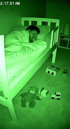 Shadow Creature Caught on CCTV at 3AM