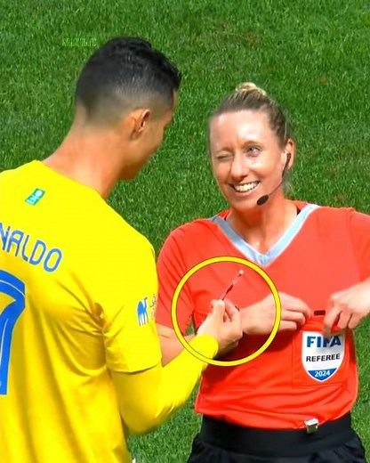 Rare Moments with Female Referees 😳