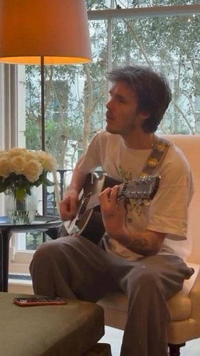 Victoria Beckham singing Viva Forever with her son Cruz 🤩 #spicegirls #spiceworld | The Spice Girls