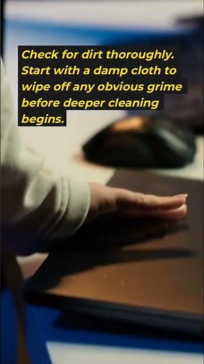 How to PROPERLY Wash Your Laptop BACKPACK Without Damage