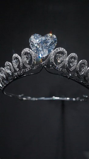 The story continues to unfold as Graff celebrates 65 Years of Excellence. An exquisite tribute to heritage, craftsmanship and the relentless pursuit of perfection, the exhibition makes its debut in Singapore – illuminating the House’s most iconic creations. Discover the 65 Years of Graff Excellence Exhibition at L4 ION Art gallery, ION Orchard, from now till 26 October 2025. #GraffDiamonds #Graff65 | ION Orchard