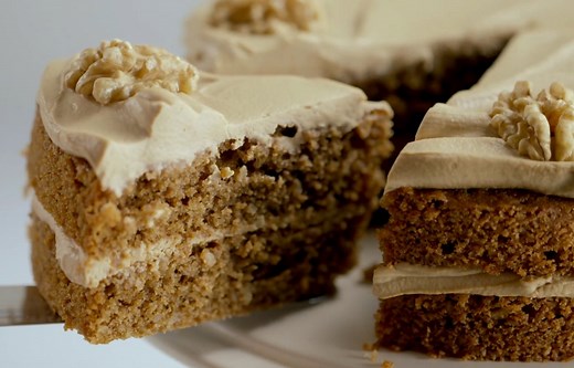 Coffee and Walnut Sponge Cake