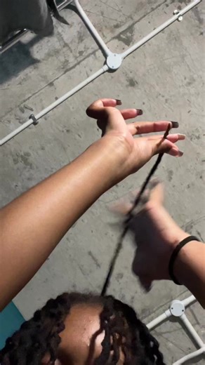 Exploring Loc Styles and Trends in Hair Fashion