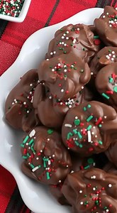Christmas Crock Pot Candy | Easy Recipes