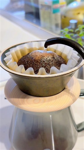Quiet dome drip with a reinforced ceramic dripper ☕😌 #coffee #coffeelover #coffeetime