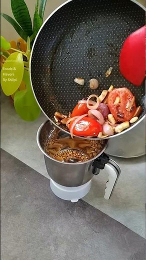 Instant Onion Tomato Chutney | Perfect for Idli & Dosa | Easy South Indian Chutney